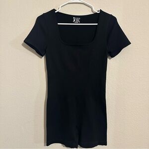 Amazon Black Short Sleeve Bodysuit
